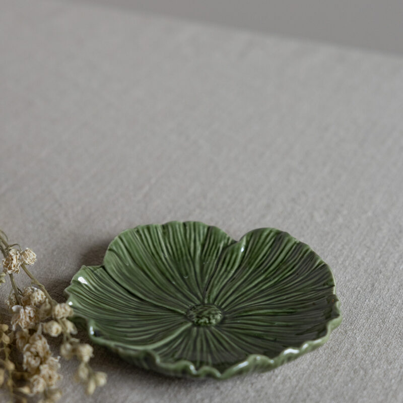 Blumenteller in der farbe dunkel grün groß