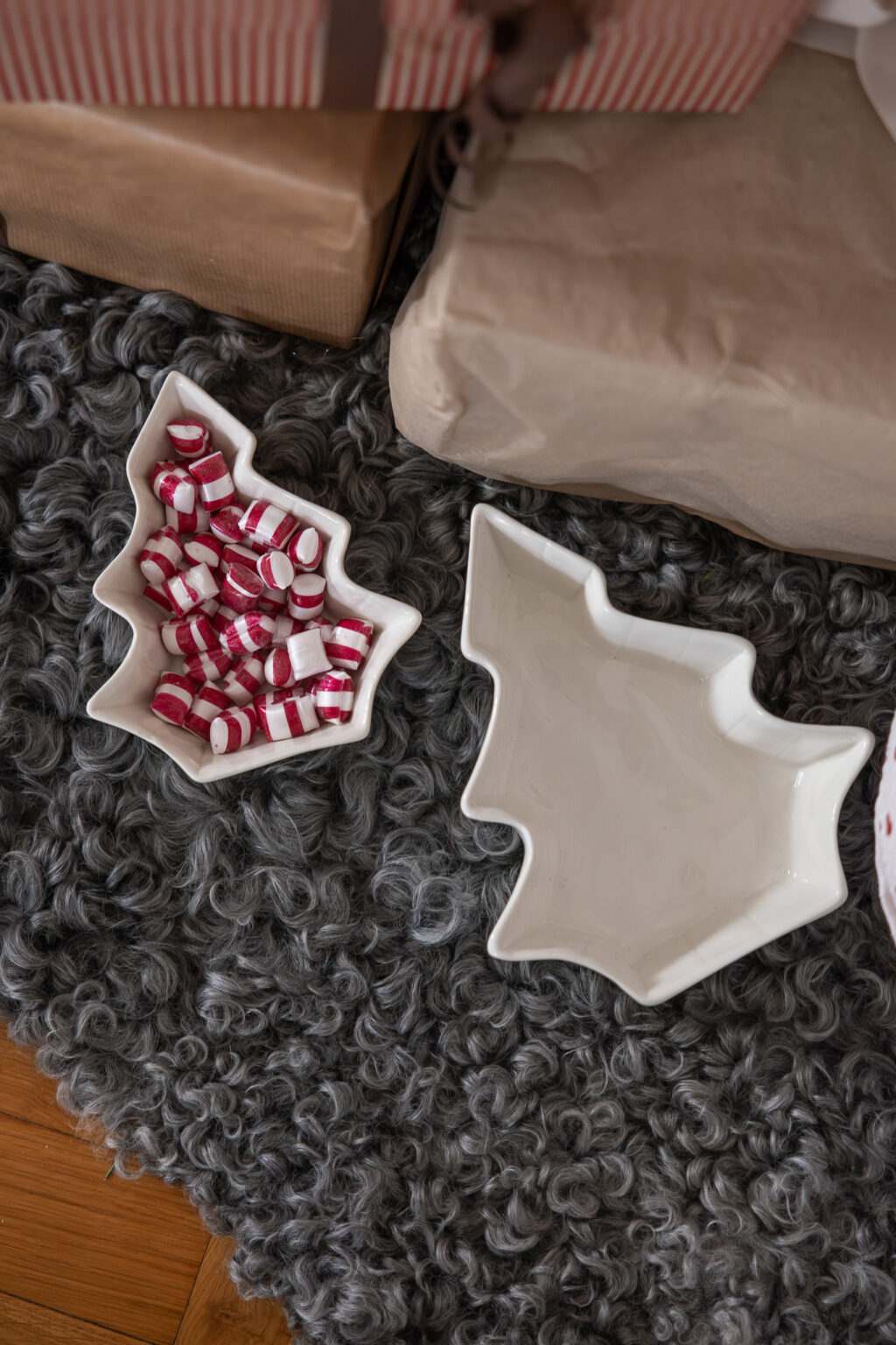 Schale in form einen Tannenbaums klein