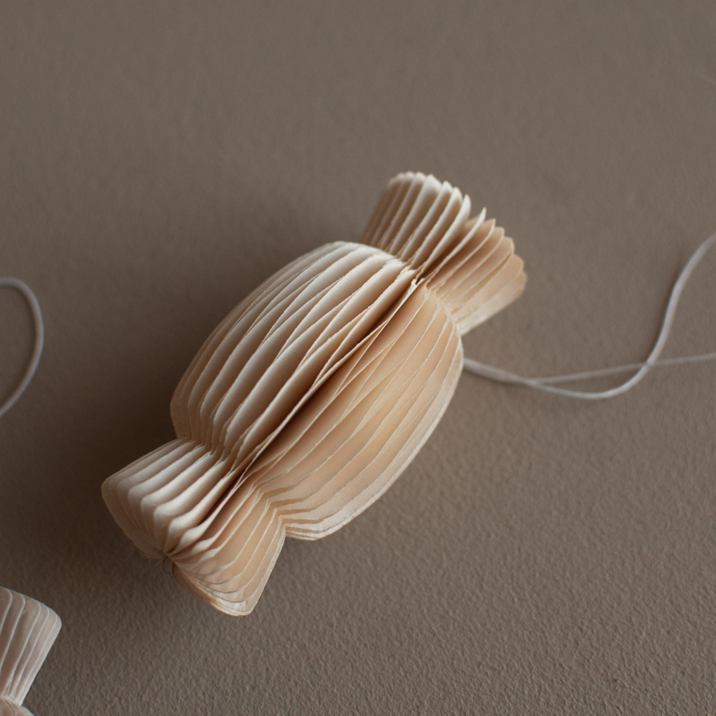 paper candy in der farbe weiß